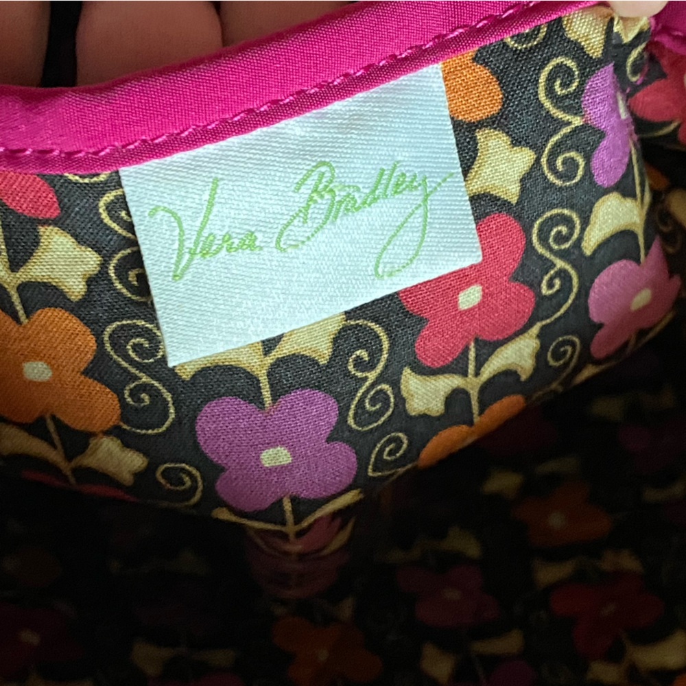 Vera Bradley large bucket tote mad, quilted fuchsia pink - Picture 10 of 10